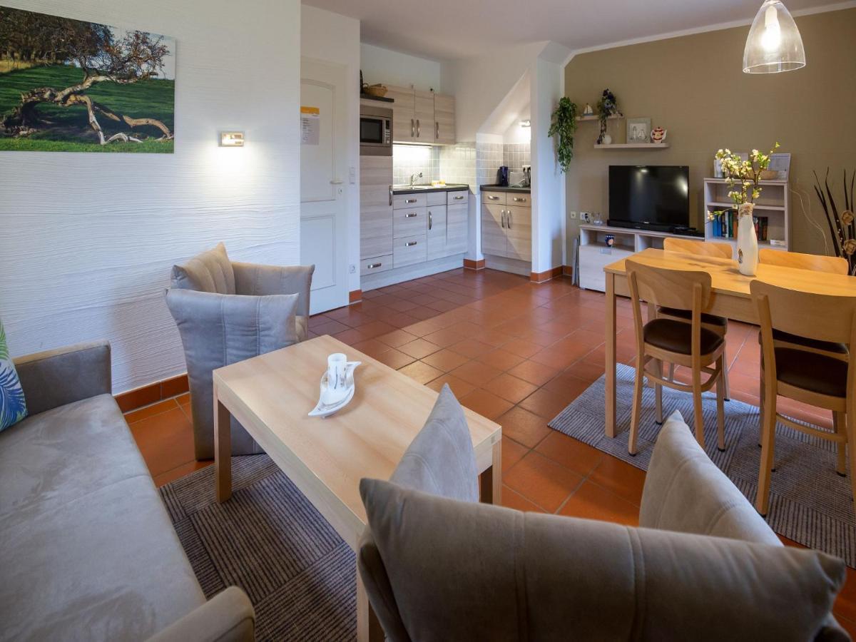 Feriendorf Rugana - Komfort Appartement Mit 1 Schlafzimmer Und Terrasse B52 Dranske Exterior foto